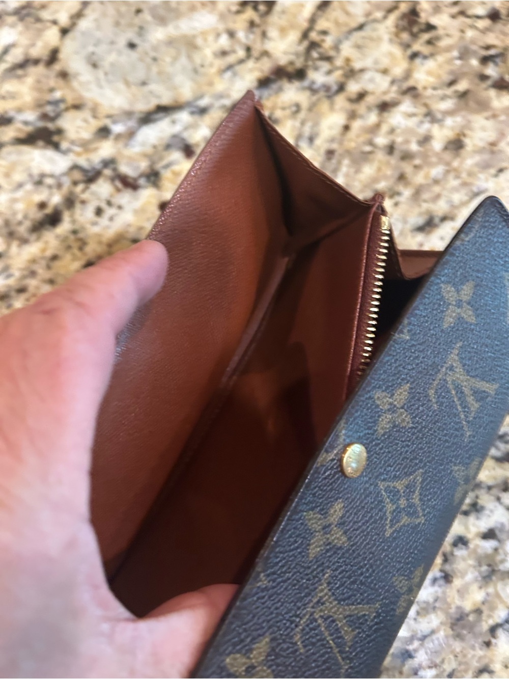 Louis Vuitton Sarah Wallet Original LV Classic Monogram Clutch - Picture 11 of 13